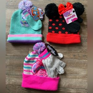 (1) Paw Patrol or Minnie Mouse or Trollz Kids Hat/Glove Set